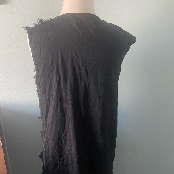 Givenchy Black Silk Textured sleeveless blouse - Picture 7 of 11